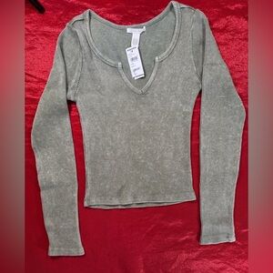 NWT Women’s Olive Green Full Tilt -Tillys Cotton Long Sleeve Size Small